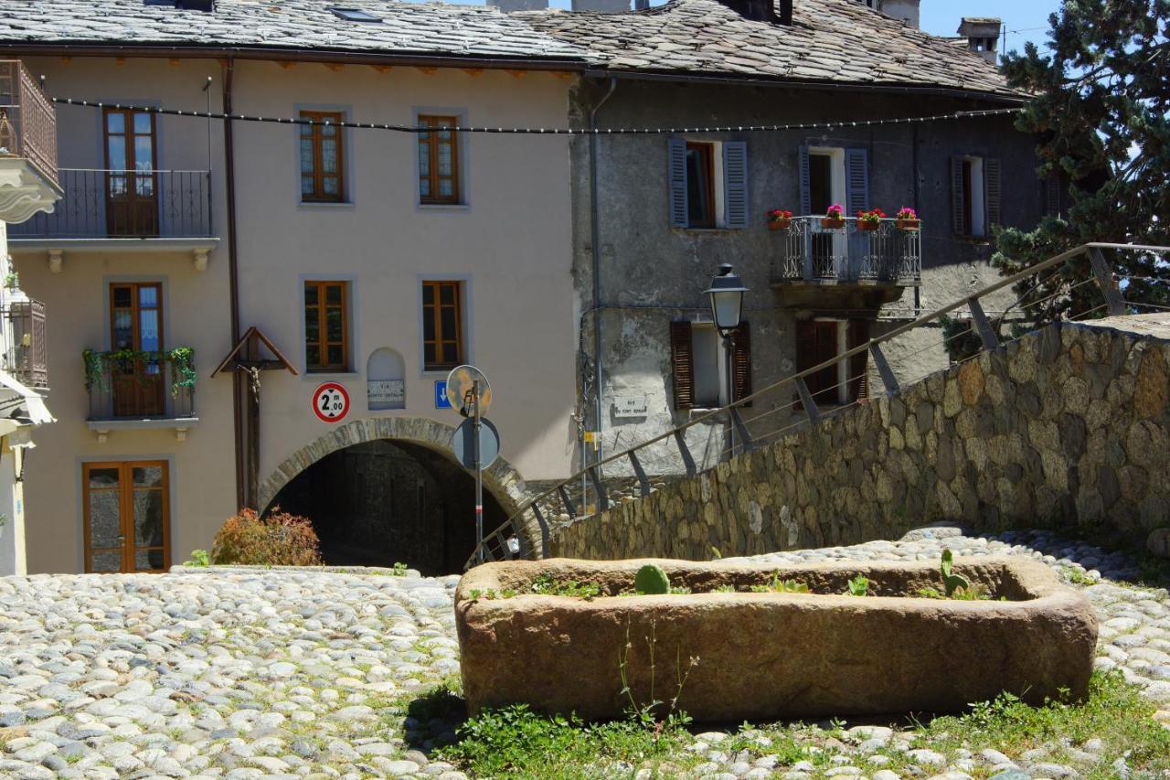 Apartamento Chez Martin Aosta Exterior foto